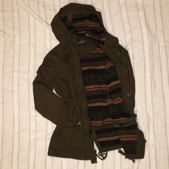 Women’s Army Green Lined Jacket - Picture 2 of 7
